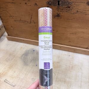 Cricut StrongBond Holographic Sparkle Iron-On Mosaic - rose gold